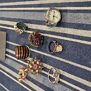Lot of vintage rings